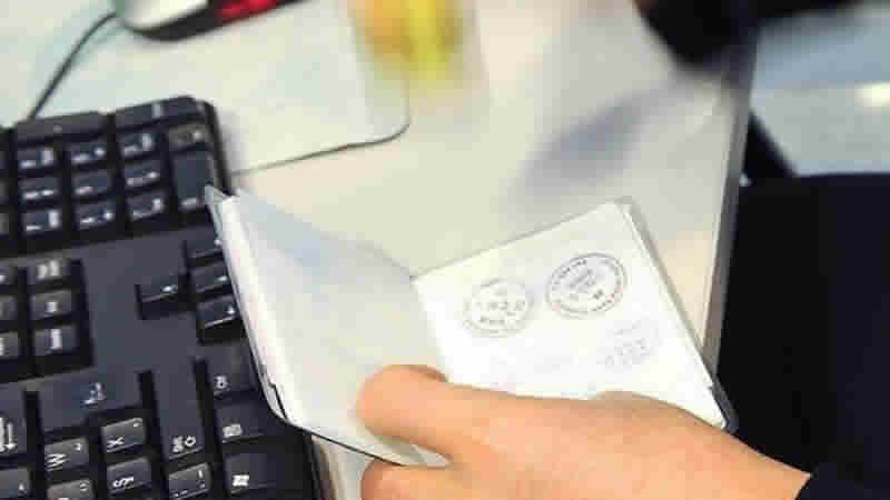 İngiltere, Lübnan’daki vatandaşlarına bu ülkeden ayrılmalarını tavsiye etti