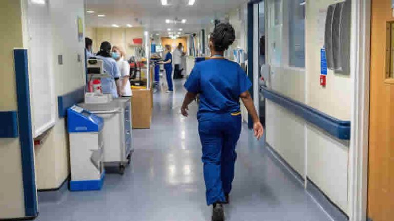 Brighton Hastanesinde 90 Ölüm Şüpheli Olarak Araştırılıyor