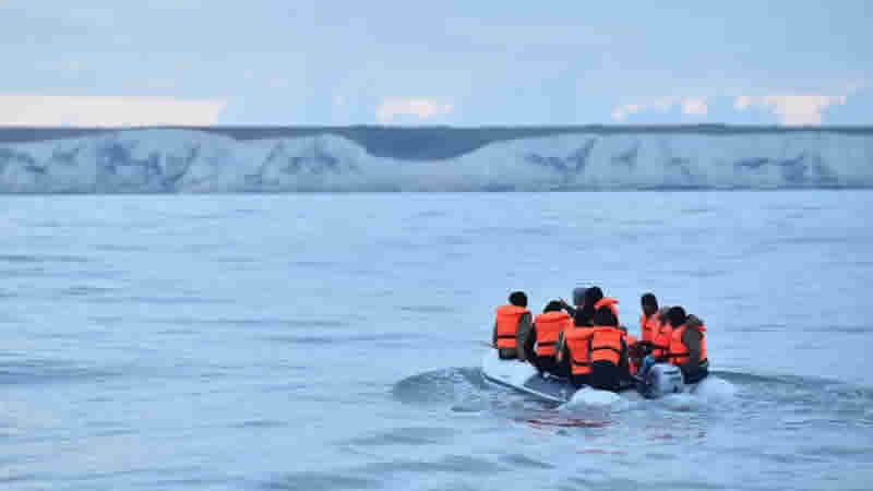 İngiltere hükümeti 50 göçmen otelini kapatacak