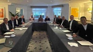 Parmaksız, Londra’da önemli kararlara imza attı