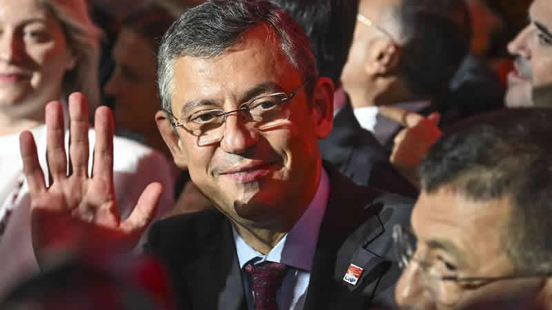 CHP’nin yeni genel başkanı Özgür Özel