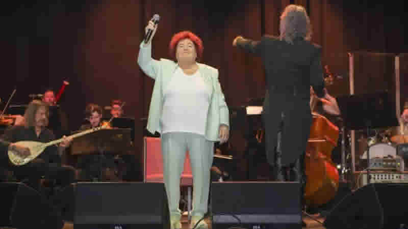 Selda Bağcan’dan Londra’da unutulmaz konser