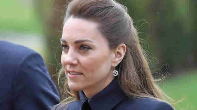 Galler Prensesi Kate 14 gün boyunca hastanede kalacak