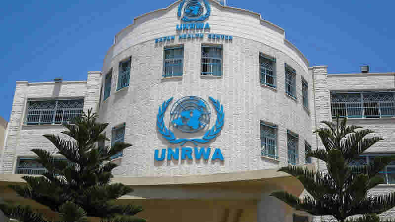 İngiltere, Filistinli mültecilere yönelik yardımlarını durduracak