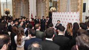 İngiltere’deki Türk iş insanları ve öğrenciler Londra Büyükelçiliği’ndeki etkinlikte bir araya geldi