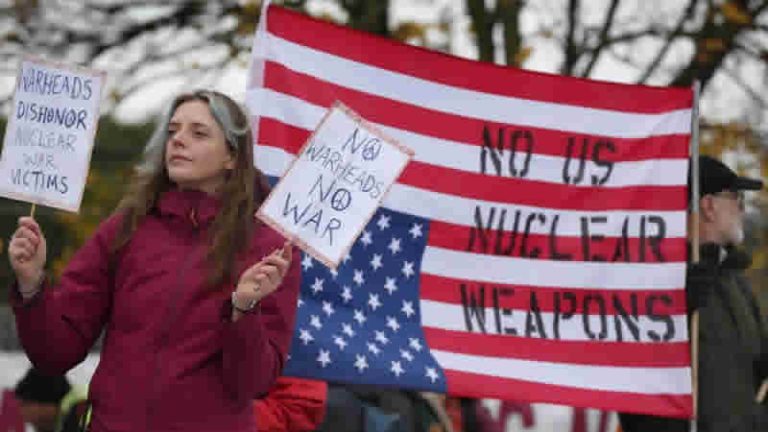 Times: ABD, İngiltere’ye “Hiroşima’ya atılan atom bombasından 3 kat güçlü” nükleer silah yerleştirecek