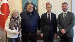 Uzman Nöropsikolog Alptekin Aydın’dan Başkonsolos Atahan’a ziyaret
