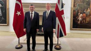 Cumhurbaşkanı Yardımcısı Yılmaz, İngiltere Başbakan Yardımcısı ile görüştü