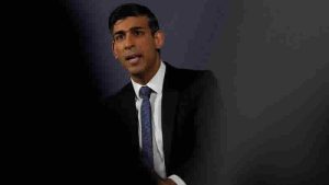 İngiltere Başbakanı’nın, Müslüman karşıtlığına sessiz kalması tepki çekti