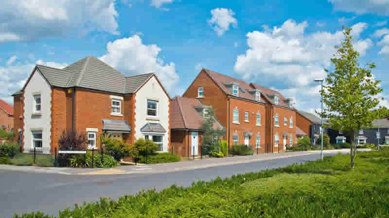 İngiltere konut fiyatlarında son bir yılın en büyük artışı