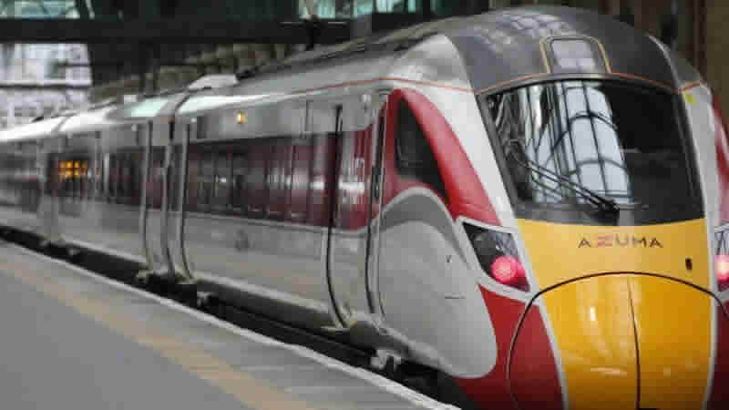 Londra King’s Cross’taki sinyalizasyon çalışmaları nedeniyle seyahatlerde aksamalar yaşanıyor  