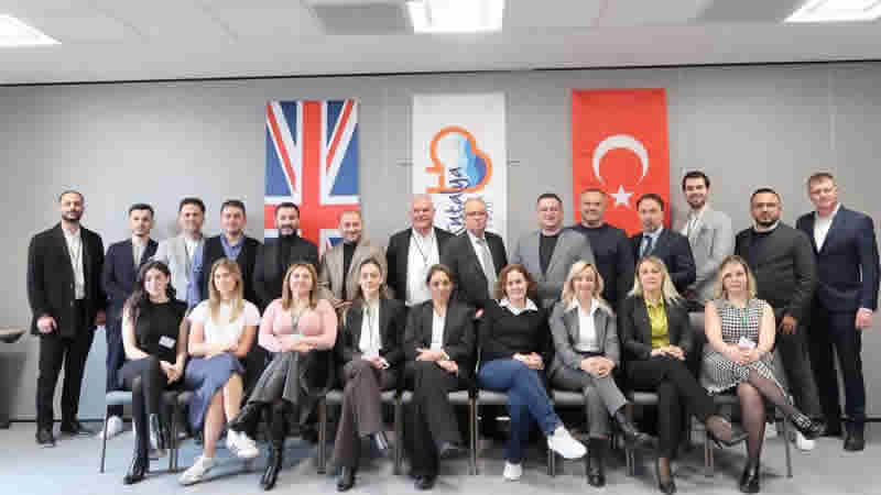 ATB, yaş sebze meyve heyetiyle İngiltere pazarında