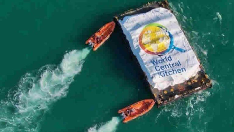 Denizden ilk gıda yardımı Gazze’ye ulaştı