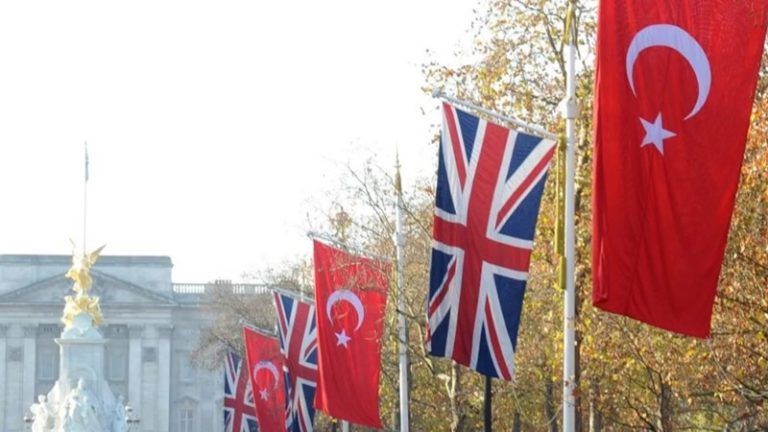 Türkiye ve Birleşik Krallık Arasındaki Kapsamlı Ticaret Anlaşması Hizmetleri Büyütecek