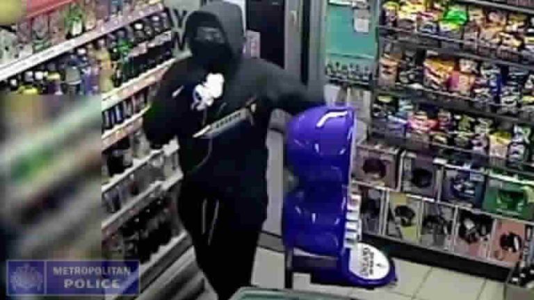 İngiltere’de marketlerde hırsızlık ve çalışanlara yönelik şiddet rekor seviyelere çıktı