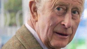 Kral Charles, düzensiz göçmenlerin Ruanda’ya sınır dışı edilmesine ilişkin tasarıyı onayladı