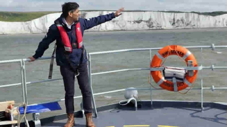 İngiltere, Yasa Dışı Göçmenleri Ermenistan’a Göndermeyi Planlıyor