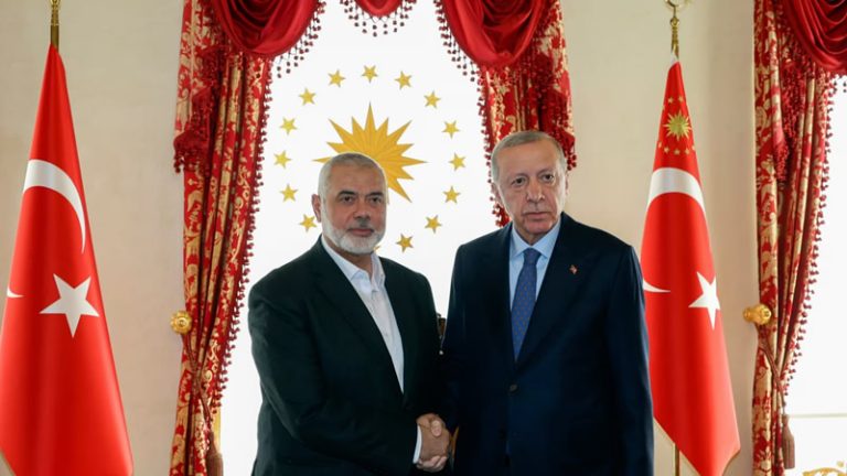 Erdoğan, Hamas Siyasi Büro Başkanı İsmail Haniye İstanbul’da görüştü