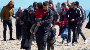 İngiltere’ye Bu Yıl Tekneyle Gelen Göçmen Sayısı 10 Bini Aştı