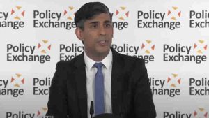 Rishi Sunak: “Önümüzdeki birkaç yıl ülkemizin şimdiye kadar gördüğü en tehlikeli yıllar olacak”