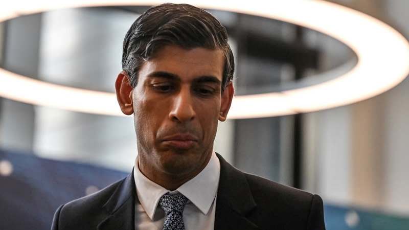Rishi Sunak, yabancı öğrenci vizelerini kısıtlama planları nedeniyle kabinenin tepkisiyle karşı karşıya