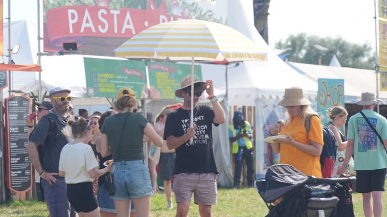 Glastonbury Festivali Kapılarını Açtı