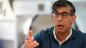 İngiltere’de Muhafazakar Parti’nin Büyük Bir Yenilgiye Uğraması Bekleniyor