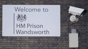 Birleşik Krallık’ta Mahkumla İlişkiye Giren Hapishane Memuru Tutuklandı