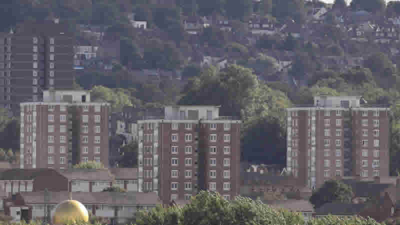 Londra’dan Zorunlu Göç: Evsiz Aileler Başkentin Dışına Taşınıyor