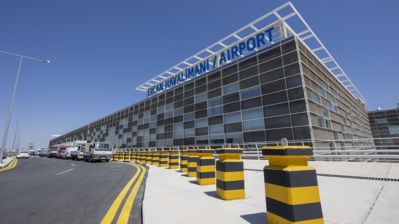 İngiltere’de 54 Milletvekilinden KKTC’ye Direk Uçuş Çağrısı