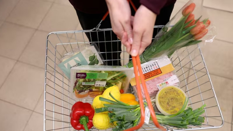 İngiltere’de Enflasyon Üç Yılın En Düşük Seviyesinde