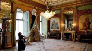 Buckingham Sarayı’nın Gizemli Bölümü 75 Sterlinlik Turla Halka Açıldı