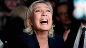 Fransa’da Erken Genel Seçim: İlk Turda Aşırı Sağcı Ulusal Birlik Önde