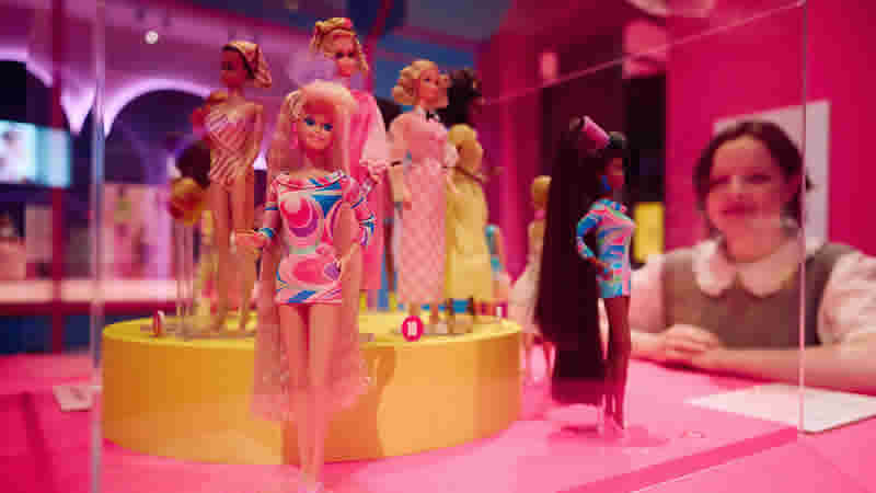 Londra’daki Barbie Sergisi’ne Büyük İlgi Bekleniyor