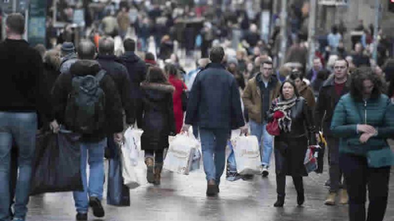 İngiltere’de Perakende Satışlar Düşüş Gösterdi