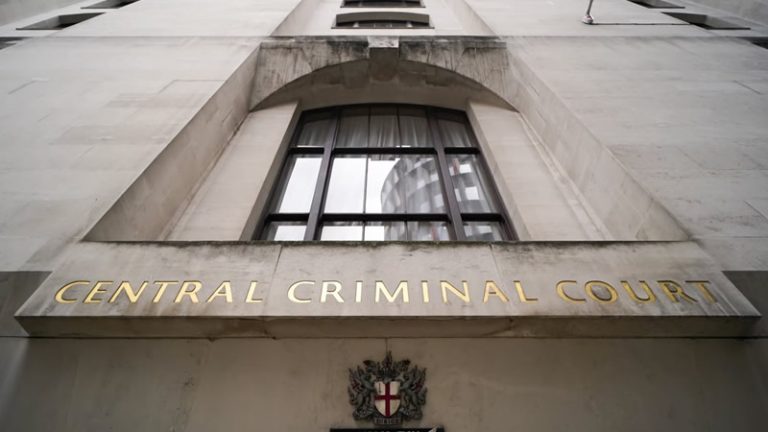 Kuzey Londra’da Kaldırımdaki Yayanın Ölümüne Neden Olan Sürücüye 10 Yıl Hapis