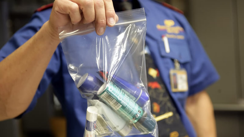 İngiltere ve AB Havalimanlarında 100 ml Sıvı Kuralı Yeniden Yürürlükte