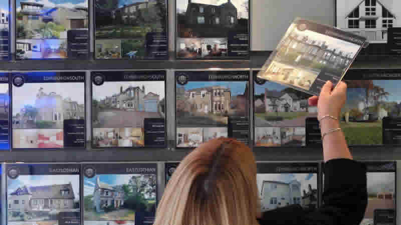 Büyük Britanya’da Kira Fiyatları 2019’dan Bu Yana İlk Kez Düştü