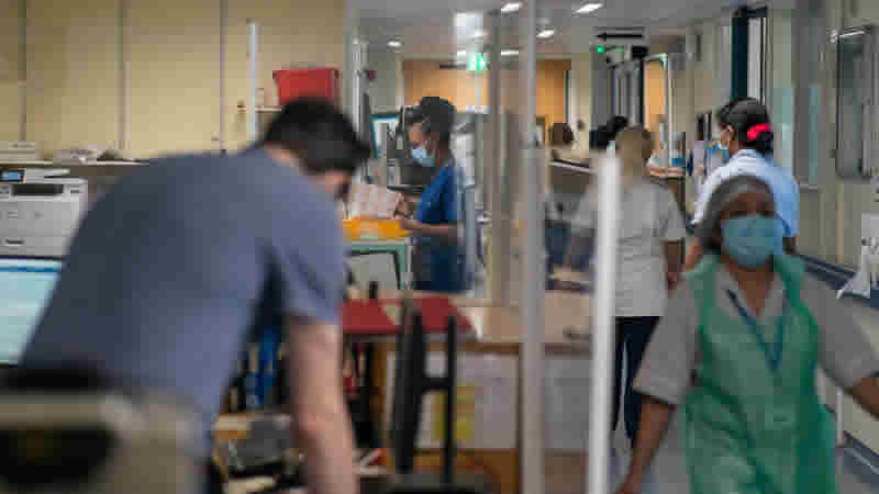 Araştırma: NHS’teki Gecikmeler, Binlerce Ölümle Sonuçlanıyor