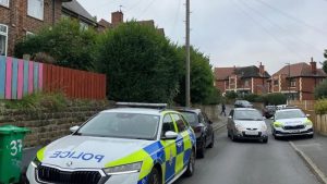 Nottingham’da 8 Yaşındaki Çocuk Evinin Penceresinden Düşerek Hayatını Kaybetti