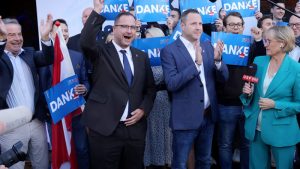 Avusturya Seçimlerinde Aşırı Sağcı “Özgürlük Partisi” Zafer Kazandı