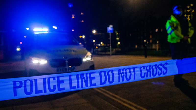 İskoçya’da Bir Apartmandaki Patlama Sonrası Bir Kişi Öldü, Üç Kişi Yaralandı