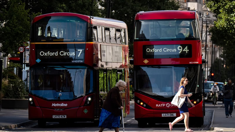 İngiltere’de Otobüs Ücretleri 3 Sterline Çıkacak
