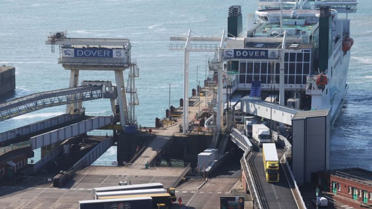 Brexit Sonrası Sınır Düzenlemesi Ertelendi: “Single Trade Window” 2026’ya Kadar Beklemede