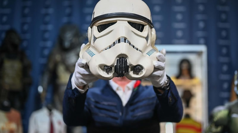 Londra’da İkonik Film ve Müzik Eşyaları Açık Artırmaya Çıktı