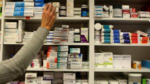 İngiltere’de Eczaneler Krizle Karşı Karşıya