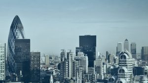 Londra Borsası Son 14 Yılın En Hızlı Daralmasını Yaşıyor