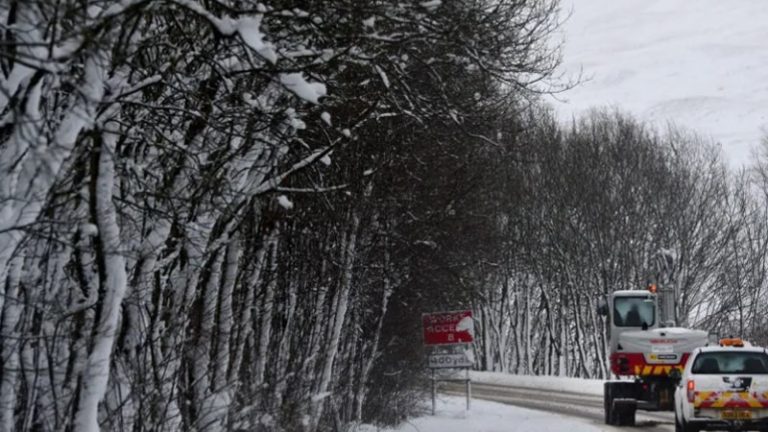 Birleşik Krallık Genelinde Yeni Yıl için Kar, Rüzgar ve Yağmur Uyarısı