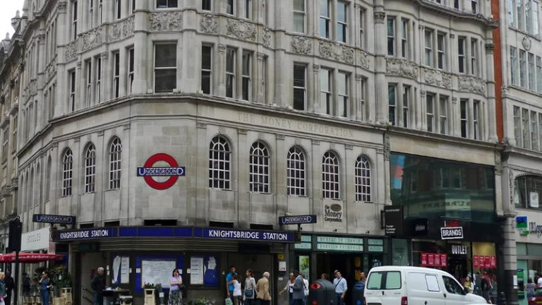 İngiltere’deki En Pahalı Evlerin Bulunduğu Bölgeler: Knightsbridge Zirvede!