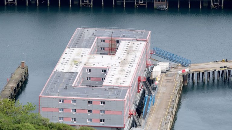 Tartışmalı Sığınmacı Gemisi Bibby Stockholm’un Sözleşmesi Sona Erdi